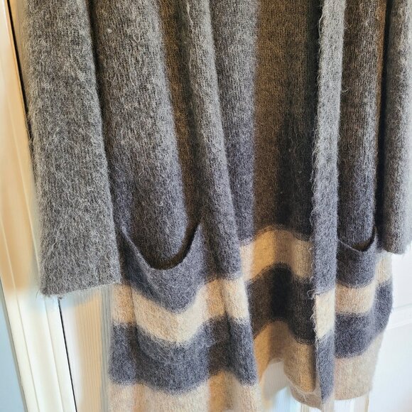 Eileen Fisher long cardigan - Picture 3 of 7